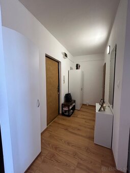 Prenájom slnečného 2-izbového bytu v Michalovciach - 7