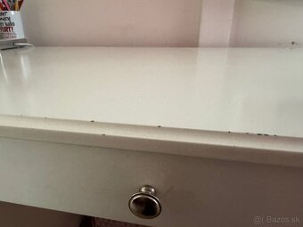 Kvalitný kancelársky stôl / Biely písací stôl - 7