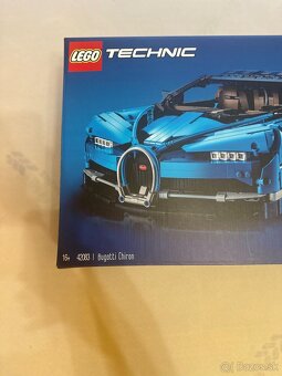 LEGO Technic Bugatti Chiron 42083 - 7