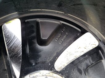 Letní kola Volkswagen ID4 ID5 R20 Drammen - 7