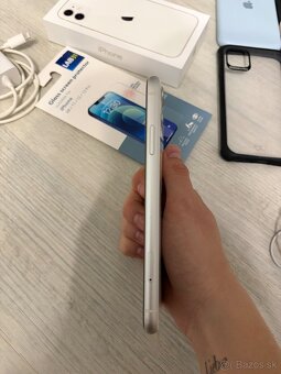 iPhone 11 64gb - 7