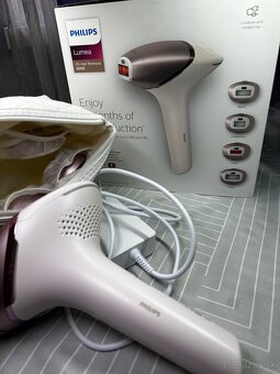 Philips Lumea IPL Hair Removal 9000 - 7
