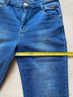 Dámske riflové trištvrťáky veľ.L - 7