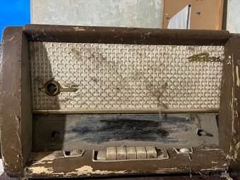 Elektronkove radia Tesla - 7