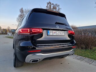 Mercedes -benz  GLB 200d AT8 7miest - 7