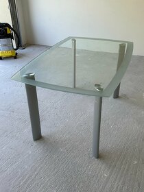 PREDÁM jedálenský stôl sklenený - 7