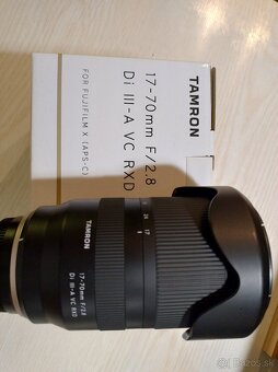 Tamron 17-70mm f/2.8 Di III-A VC RXD (Fuji X) - 7