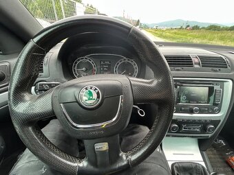 Skoda Octavia RS 2.0 TDI - 7