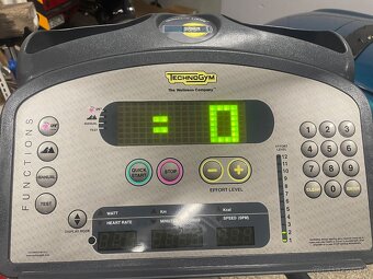 Technogym stepper xt pro 600 - 7