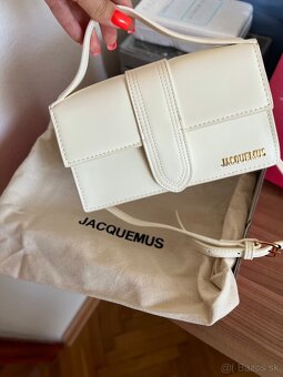 Kabelka Jacquemus Le Grand Bambino - 7