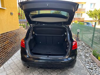 BMW 218d - 7
