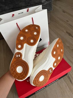 Dámske tenisky Under Armour W Phantom 4 - 7