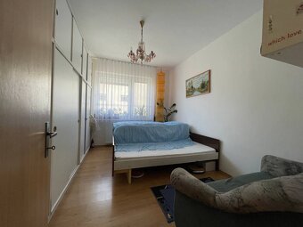 Na predaj - Vybavený, praktický, funkčny 4 izb. dom Brodské - 7