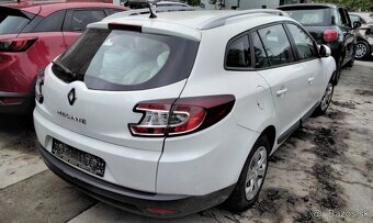 Renault Megane Grandtour 1.6 2009 predám PIATE DVERE, NÁRAZN - 7