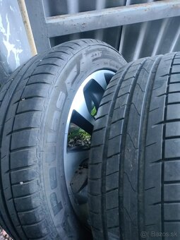 4ks ☀️ orig. Nissan 5x114,3 R18 pneu 215/55 R18 7mm - 7