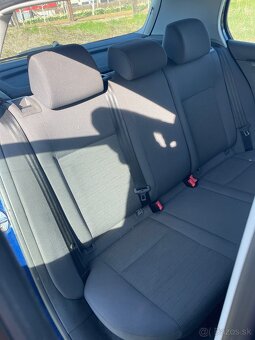 VW Golf V hatchback - 7