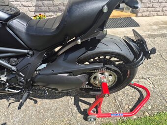 Ducati Diavel Dark Edition 2017 - 7