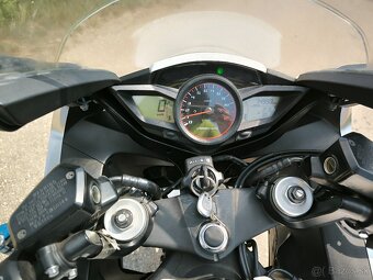 Honda VFR 1200F 2011 - 7
