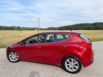 Kia Ceed 1.4 CRDi ECO Dynamics Hatchback - 7