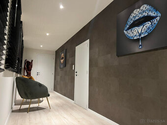 Horné Plachtince - luxusný rodinný dom pri lese - 7