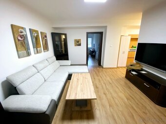 Prenájom 2-izbový byt pri Štrkovci, komplet zariadený - 7
