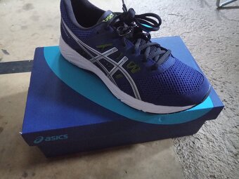 Asics - 7