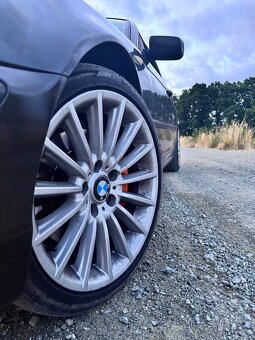 BMW e46 330d manuál - 7