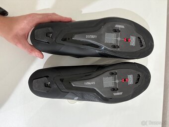 Shimano Tretry Shrc702 Carbon čierne 47 - 7
