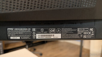 Herný monitor MSI MAG 321UP QD-OLED - záruka ešte 29 mes. - 7