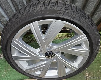 Orig.zimná sada VW - 5x112 r18 + Pirelli 225/40 r18 92V - 7