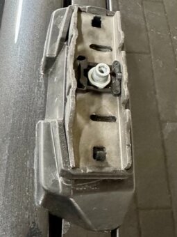 Strešné nosiče Thule Wingbar pre BMW 5 sedan - 7