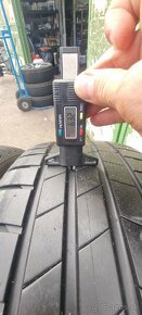 Letne pneu Bridgestone 215/50r17 - 7