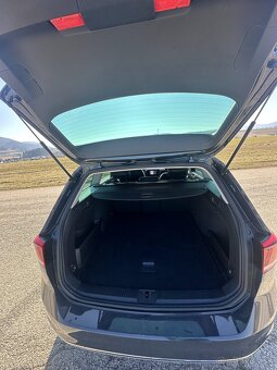 VW Passat GTE 1.4 TSI Plug-In Hybrid - 7