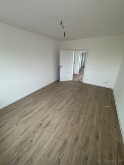 Nový 3 Izbový byt s balkónom 82m2 - V. V. Majakovského - 7