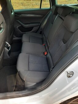 Škoda Octavia 4 Sportline - 7
