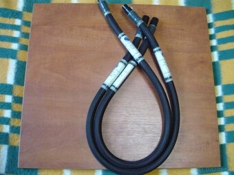 HIGH END , kábel XLR , 1m dlhý PAD - 7