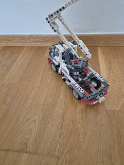 Lego technic Bucket Truck 8071 - 7