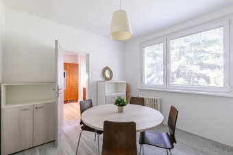 Zariadený, zrekonštruovaný 4 izb.byt 79 m2, balkón, pivnica. - 7