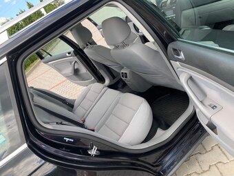 Volkswagen Golf Variant 103KW - 7