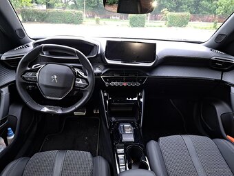 Peugeot 2008 1.5 HDi automat EAT8 , r.v. 2023 , 31 600 km - 7