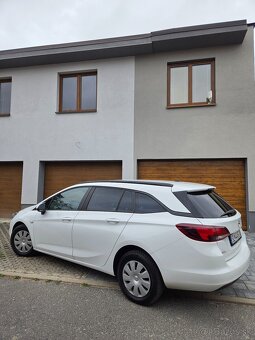Opel Astra Sport Tourer 1.6 CDTI - 7