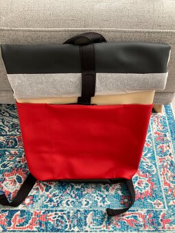 Ruksak trojfarebný - 7