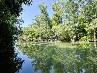 Celoročne obývateľná chatu v Gabčíkove na 150 m2 pozemku... - 7