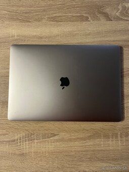 MacBook Pro 15inch 2017 500GB Super stav - 7