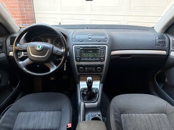 ŠKODA OCTAVIA KOMBI 2011 TDI BEZ KOROZE - 7