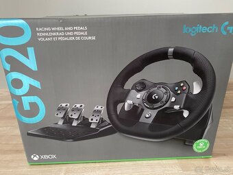 Logitech: volant, pedale, riadiaca paka a drziak - 7