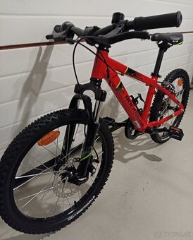 Rockrider ST 900 za polovicu, kolesá 20" - 7