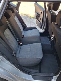 Kia ceed SW 1,6CRDi 85kw r.v.2010 - 7