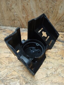 Babetta 207 kryt karburátora - 7