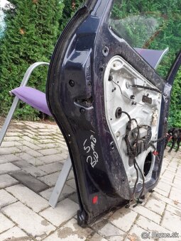 Predam zadne soferove dvere na vw passat B5 v modrej fa - 7